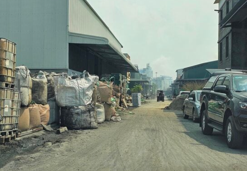 Rác Thải Rắn Công Nghiệp Tại Tây Nguyên – Nguy Cơ Tiềm Ẩn Và Giải Pháp Xanh Từ Ban Mê Xanh